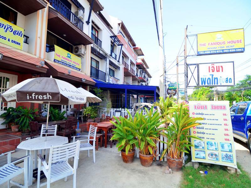 The Famous House - Jomtien Hotell Exteriör bild